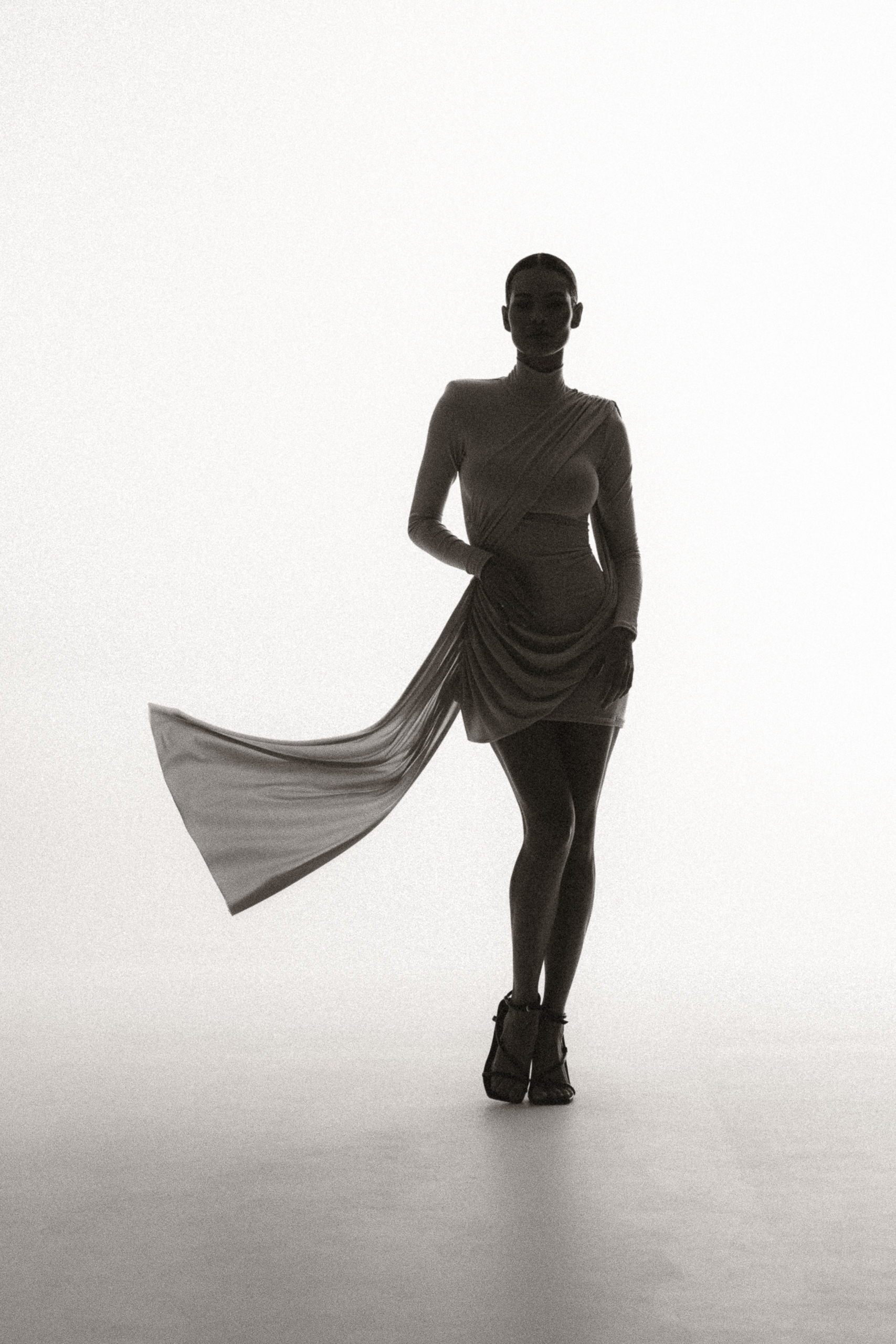 Рокля Каудия